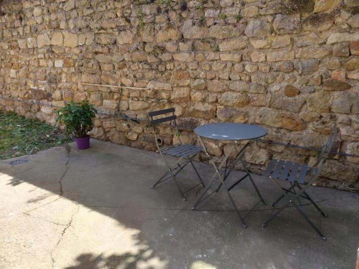 Nuit Romantique Saint-Christophe-en-Brionnais Εξωτερικό φωτογραφία